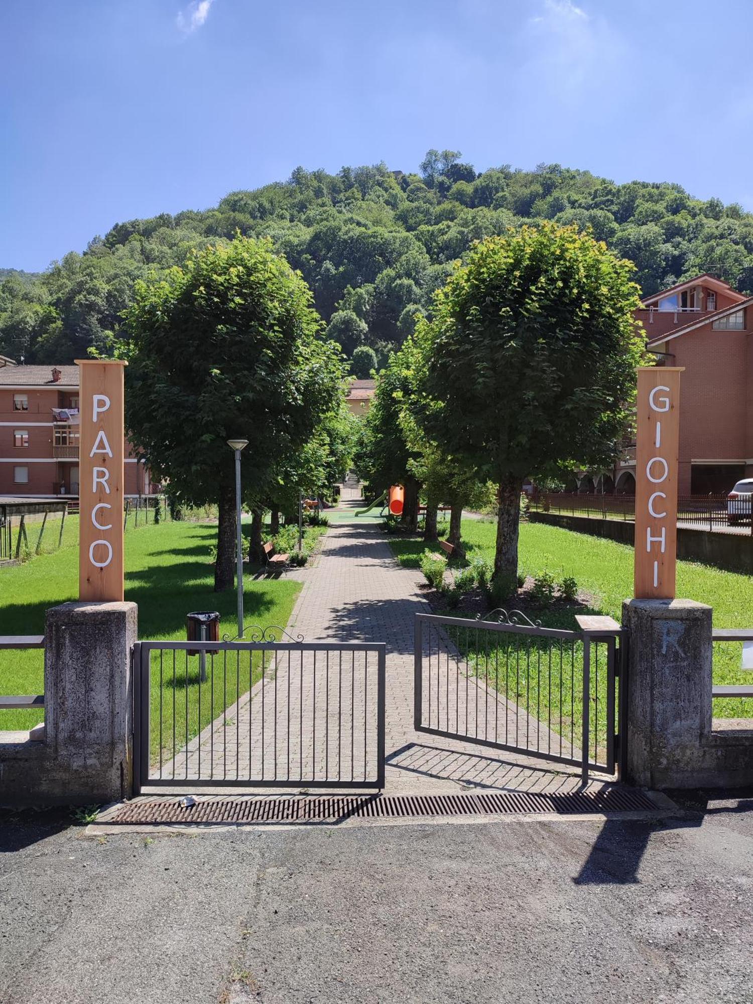 Salita Al Castello Villa Rossana Rum bild